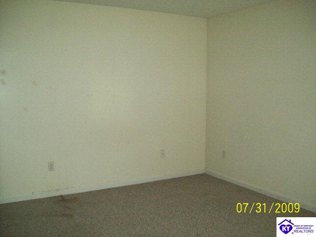 Listing Picture 2888 Republic Avenue Radcliff, KY 40160 MLS HK10001972