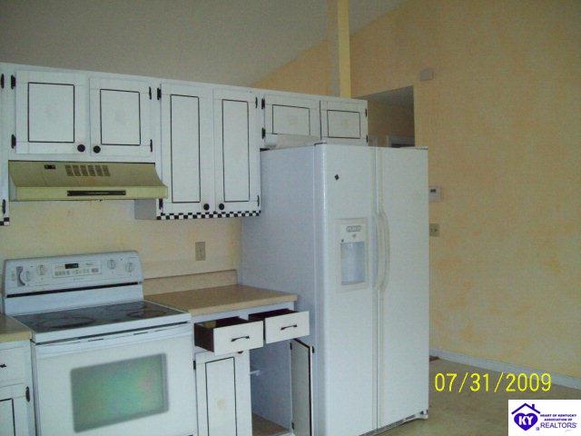 Listing Picture 2888 Republic Avenue Radcliff, KY 40160 MLS HK10001972