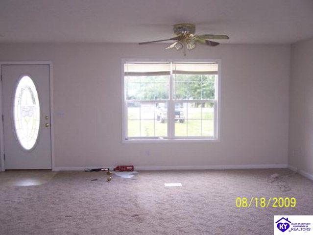 Listing Picture 1194 S L and N Turnpike Buffalo, KY 42716 MLS HK10002149