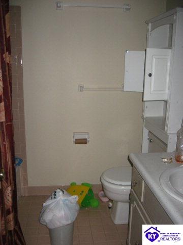 Listing Picture 237 Eagle Pass Drive Radcliff, KY 40160 MLS HK10002110