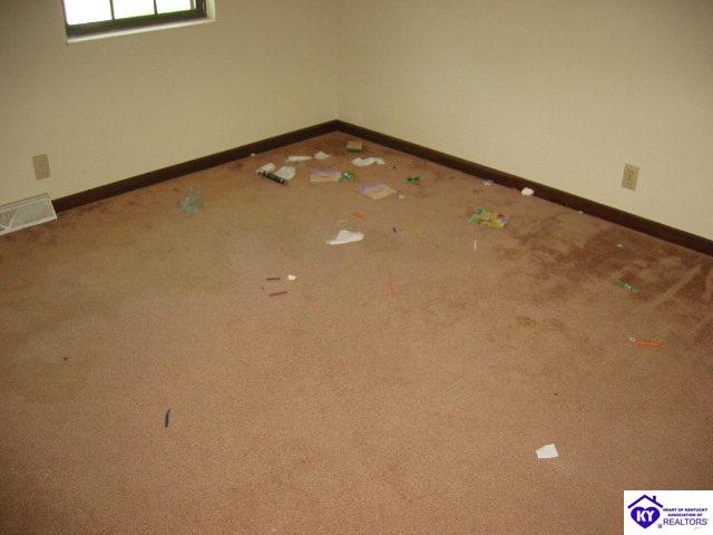 Listing Picture 237 Eagle Pass Drive Radcliff, KY 40160 MLS HK10002110