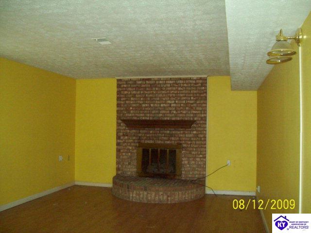 Listing Picture 147 Linda Lane Campbellsville, KY 42718 MLS HK10002113