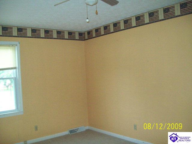 Listing Picture 147 Linda Lane Campbellsville, KY 42718 MLS HK10002113