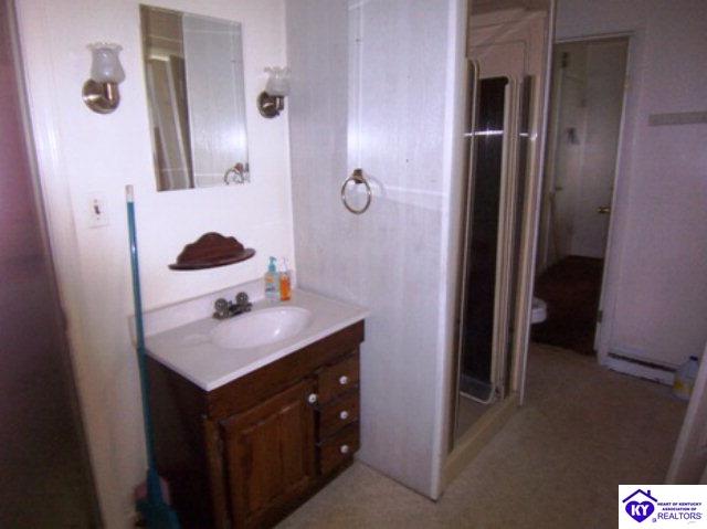 Listing Picture 102 Mayes Avenue Springfield, KY 40069 MLS HK10002207