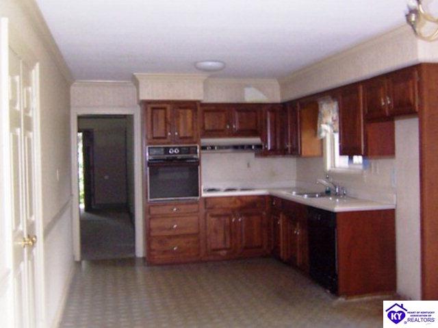 Listing Picture 102 Mayes Avenue Springfield, KY 40069 MLS HK10002207