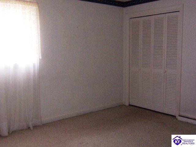 Listing Picture 102 Mayes Avenue Springfield, KY 40069 MLS HK10002207