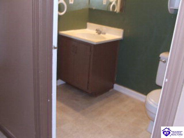 Listing Picture 2556 Vonoa Drive Radcliff, KY 40160 MLS HK10002243