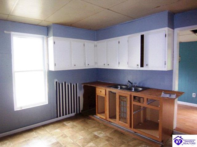 Listing Picture 420 N Walnut Street Upton, KY 42784 MLS HK10002359