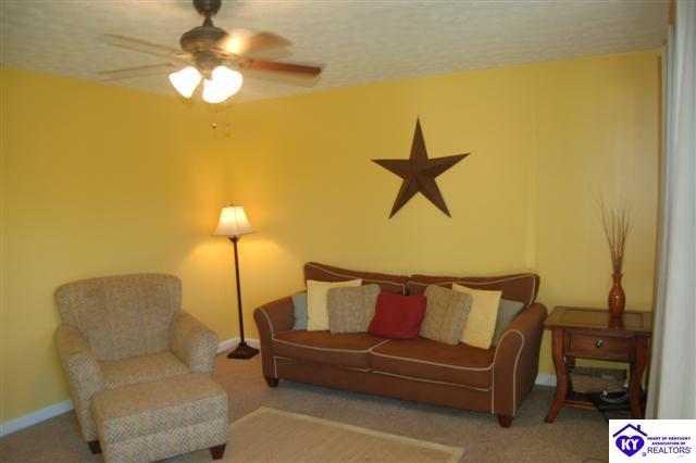 Listing Picture 107 Mayfield Drive Campbellsville, KY 42718 MLS HK10002446