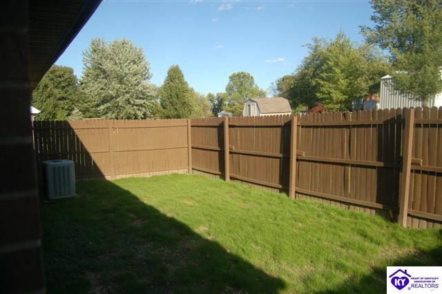 Listing Picture 107 Mayfield Drive Campbellsville, KY 42718 MLS HK10002446