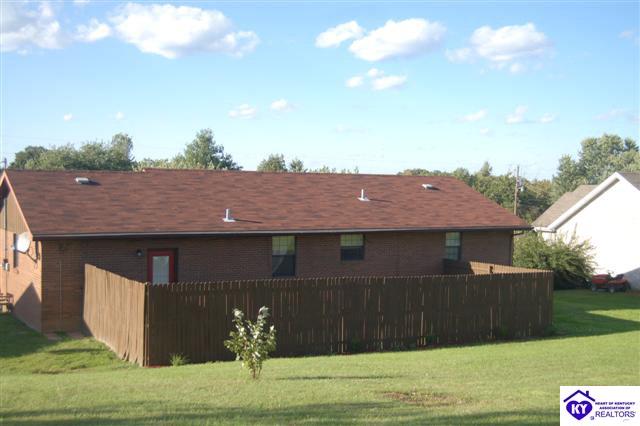 Listing Picture 107 Mayfield Drive Campbellsville, KY 42718 MLS HK10002446