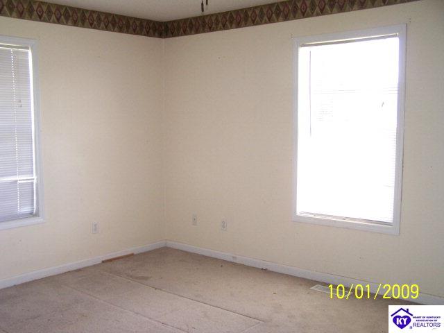 Listing Picture 1710 Keith Road Hodgenville, KY 42748 MLS HK10002491