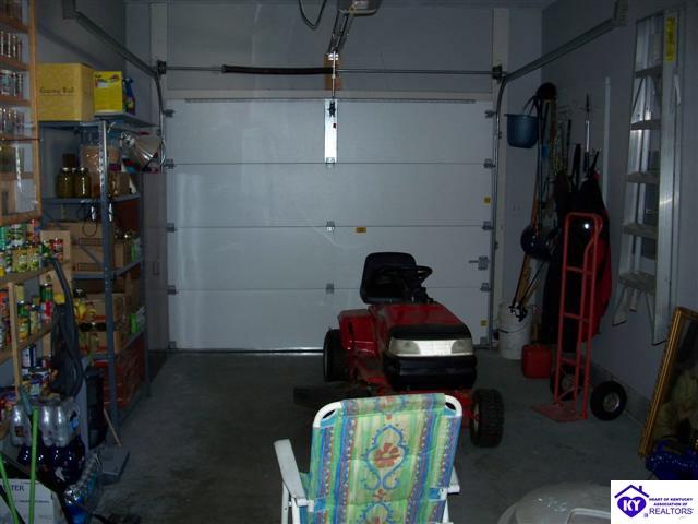 Listing Picture 806 Hoskins Avenue Campbellsville, KY 42718 MLS HK10002518