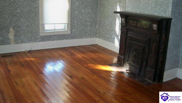 Listing Picture 303 W Main Street Vine Grove, KY 40175 MLS HK10002619