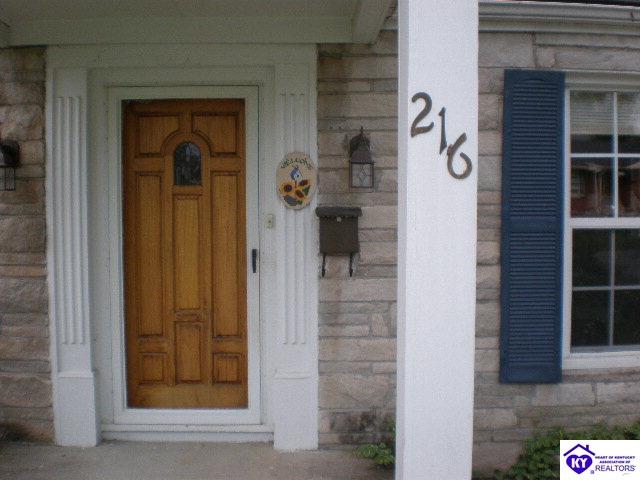 Listing Picture 216 S Walters Avenue Hodgenville, KY 42748 MLS HK10002622