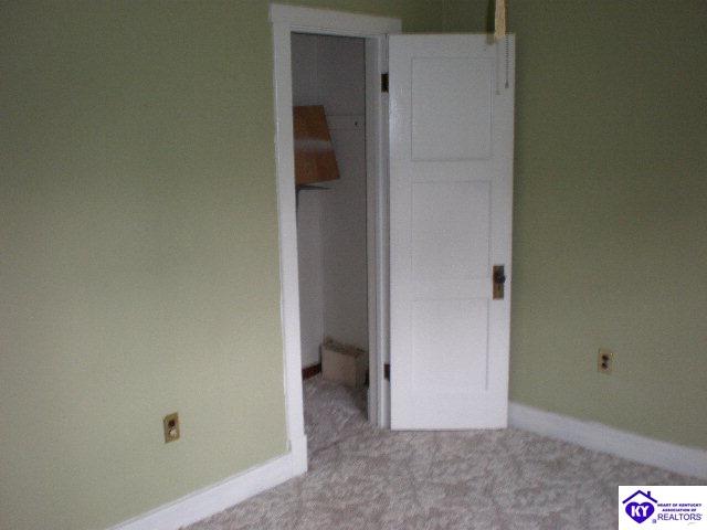 Listing Picture 216 S Walters Avenue Hodgenville, KY 42748 MLS HK10002622