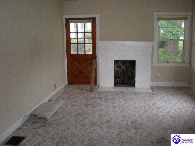 Listing Picture 216 S Walters Avenue Hodgenville, KY 42748 MLS HK10002622