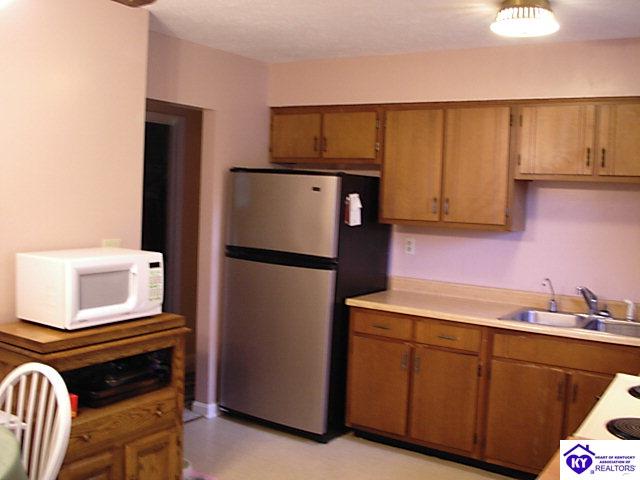 Listing Picture 602 SE Clemson Court Elizabethtown, KY 42701 MLS HK10002583