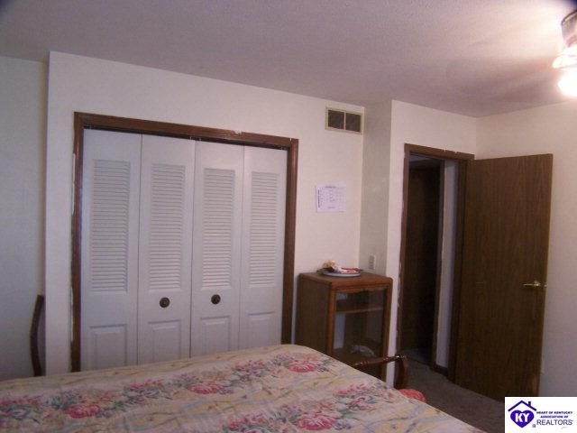 Listing Picture 747 Brian Court Radcliff, KY 40160 MLS HK10002637