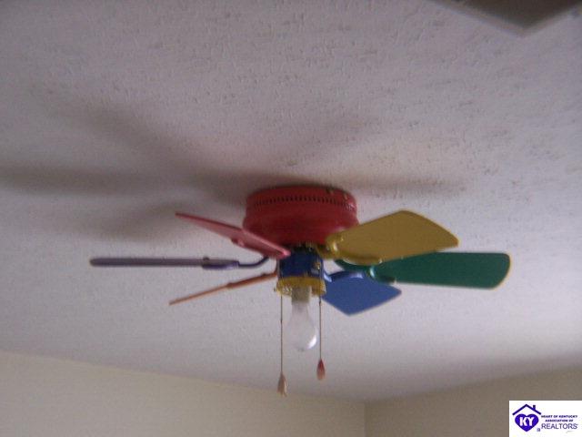 Listing Picture 747 Brian Court Radcliff, KY 40160 MLS HK10002637