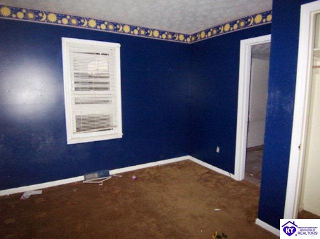 Listing Picture 115 Eastview Circle Shelbyville, KY 40066 MLS HK10002596