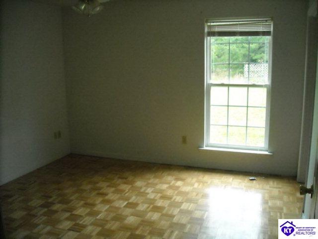 Listing Picture 1305 Bramblett Boulevard Radcliff, KY 40160 MLS HK10002691