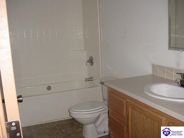 Listing Picture 6150 Moorman Road Louisville, KY 40272 MLS HK10002662