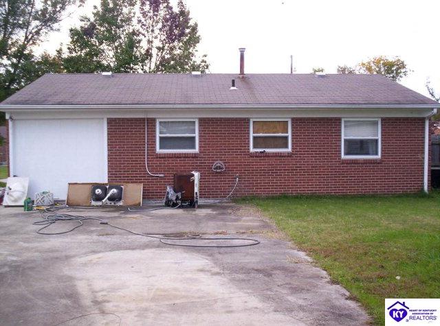 Listing Picture 440 Beechland Road Louisville, KY 40229 MLS HK10002673