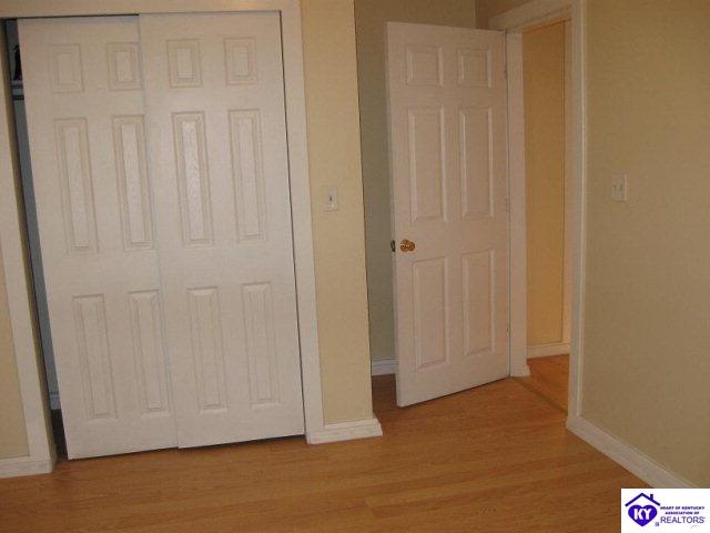 Listing Picture 204 Church Street Vine Grove, KY 40175 MLS HK10002786