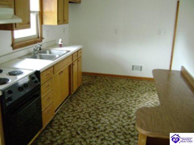 Listing Picture 4905 Crest Court Louisville, KY 40216 MLS HK10003009