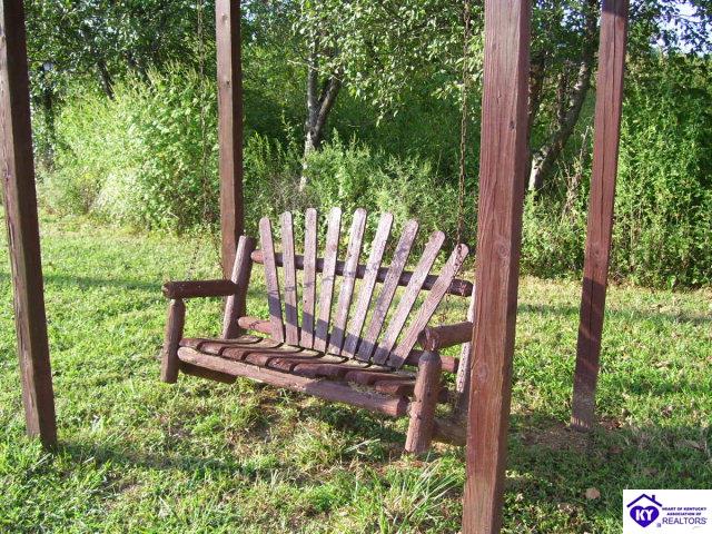 Listing Picture 1763 Summit Road Big Clifty, KY 42712 MLS HK10002982