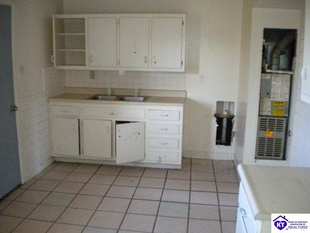 Listing Picture 4605 Silverleaf Drive Louisville, KY 40213 MLS HK10003015