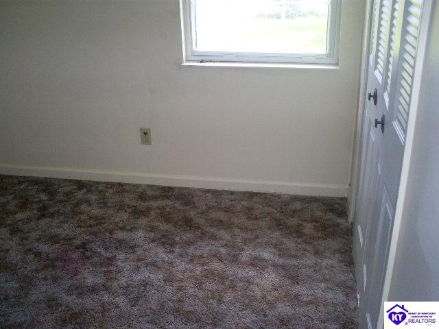 Listing Picture 2623 Vonoa Drive Radcliff, KY 40160 MLS HK10003091