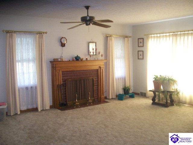 Listing Picture 303 W Market Street Leitchfield, KY 42754 MLS HK10003128
