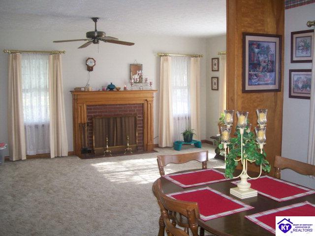 Listing Picture 303 W Market Street Leitchfield, KY 42754 MLS HK10003128