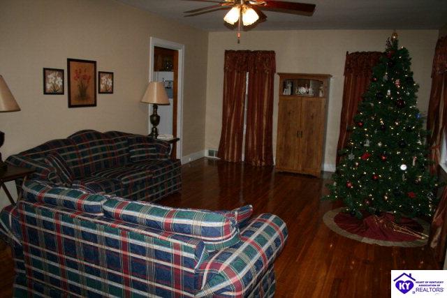 Listing Picture 218 Bibb Street Campbellsville, KY 42718 MLS HK10003228