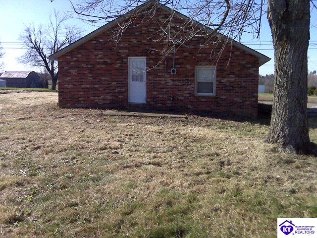 Listing Picture 1504 Campbellsville Road Hodgenville, KY 42748 MLS HK10003214