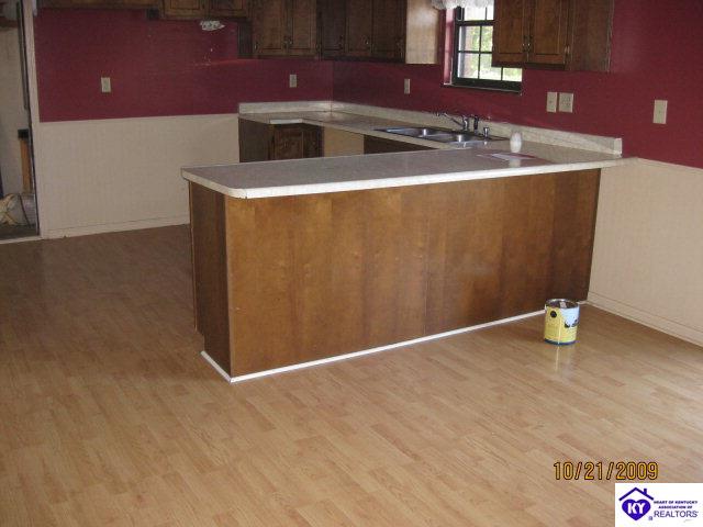 Listing Picture 689 Cottonwood Drive Radcliff, KY 40160 MLS HK10003278