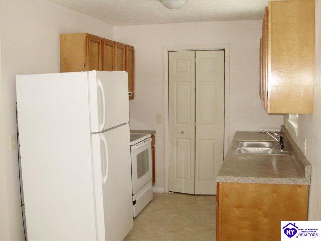 Listing Picture 730 Southland Drive Radcliff, KY 42701 MLS HK10003414