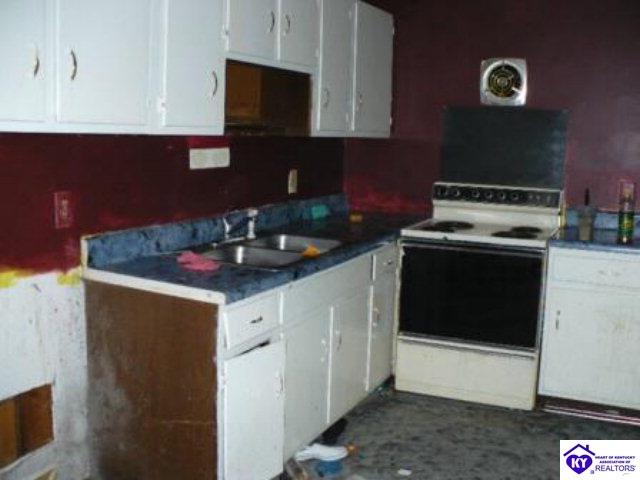 Listing Picture 53 W Airview Drive Elizabethtown, KY 42701 MLS HK10003384