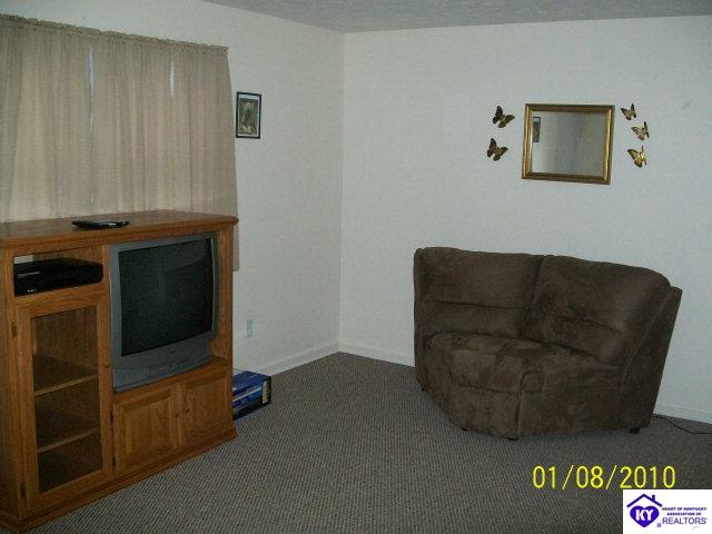 Listing Picture 1310 Emory Road Elizabethtown, KY 42701 MLS HK10003566