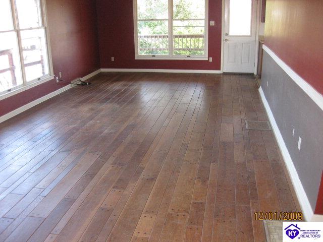 Listing Picture RR1 No Street Name Webster, KY 40146 MLS HK10003532