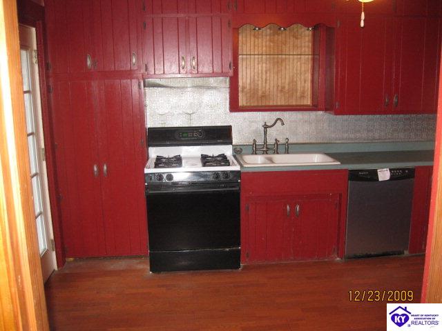 Listing Picture 120 E Garnettsville Road Muldraugh, KY 40155 MLS HK10003863