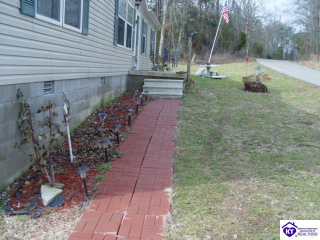 Listing Picture 1758 Logsdon Valley Cemetery Road Clarkson, KY 42726 MLS HK10003879