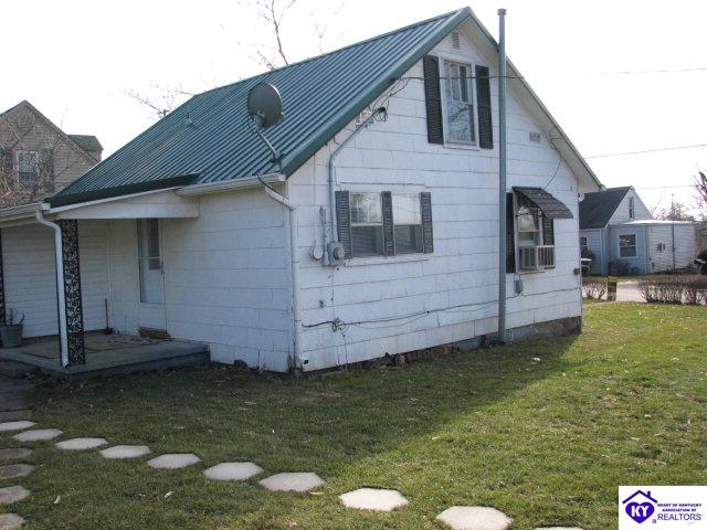 Listing Picture 514 Kirkpatrick Avenue Hodgenville, KY 42748 MLS HK10003901