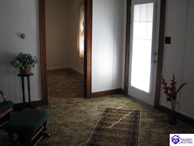 Listing Picture 514 Kirkpatrick Avenue Hodgenville, KY 42748 MLS HK10003901