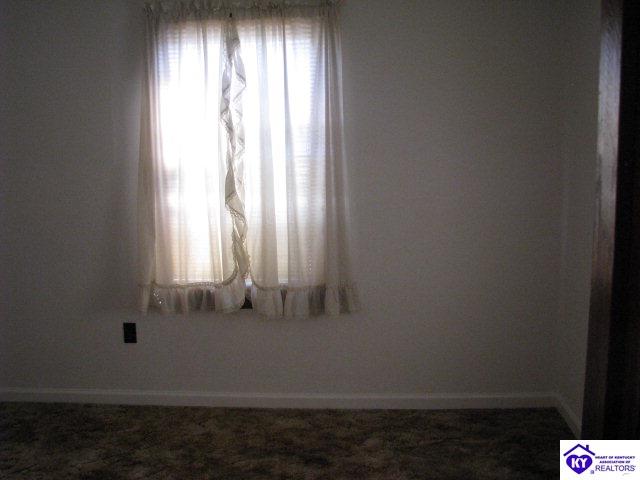 Listing Picture 514 Kirkpatrick Avenue Hodgenville, KY 42748 MLS HK10003901