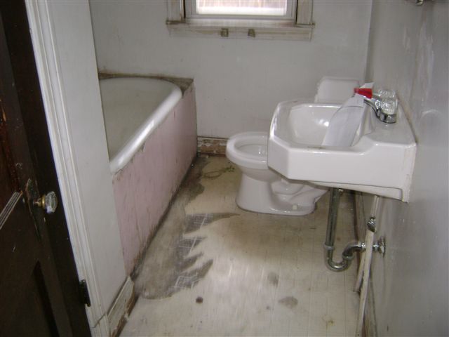 Listing Picture 3307 Bells Lane Louisville, KY 40211 MLS HK10004022