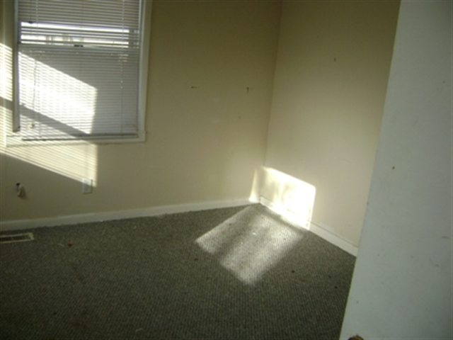 Listing Picture 5314 Devers Road Louisville, KY 40214 MLS HK10004095