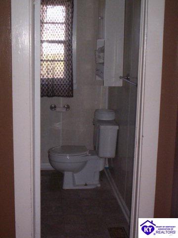 Listing Picture 102 Valley View Drive Vine Grove, KY 40175 MLS HK10004202